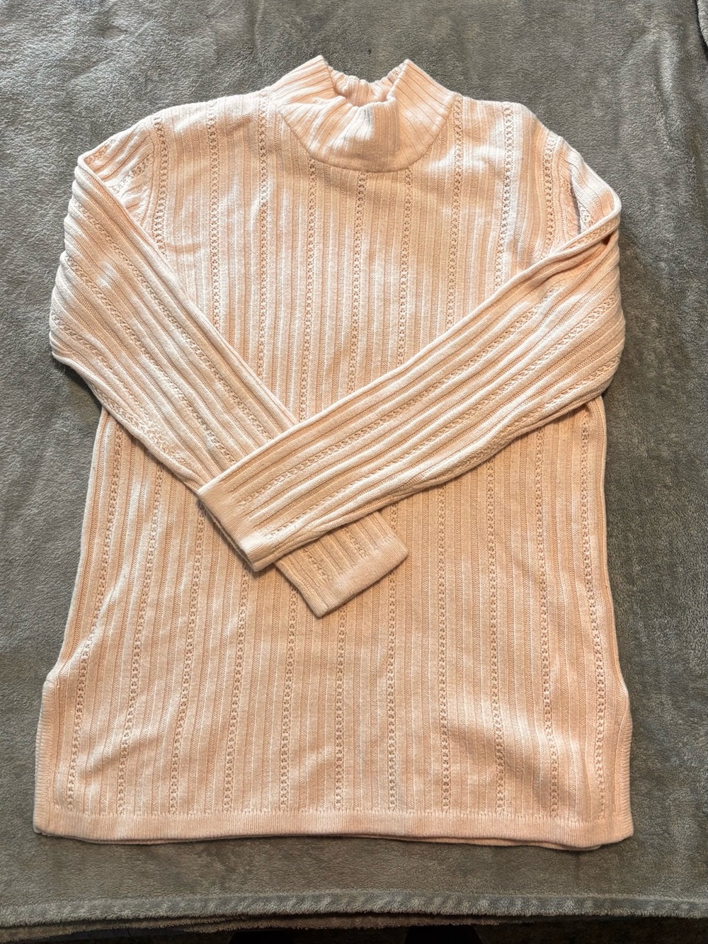 Women's Light Pink Ribbed Mock Neck Sweater